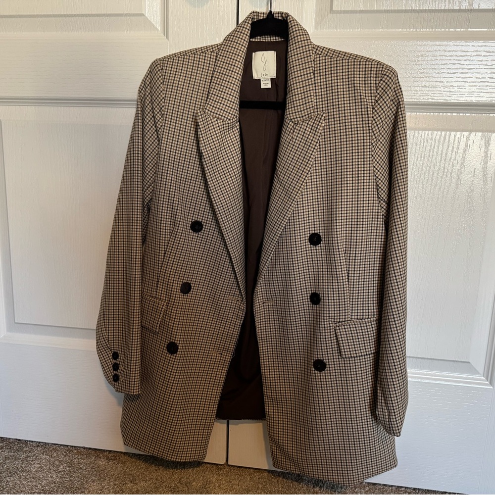 Joie Blazer